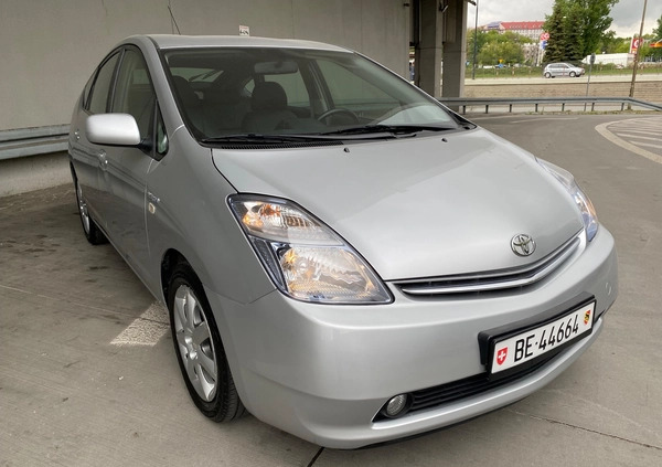 Toyota Prius cena 36999 przebieg: 60000, rok produkcji 2006 z Lublin małe 466